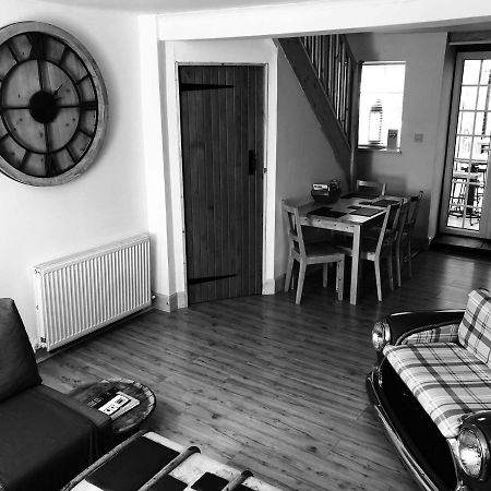 Fisher Holiday Cottage Ayrshire เกอร์แวน ภายนอก รูปภาพ