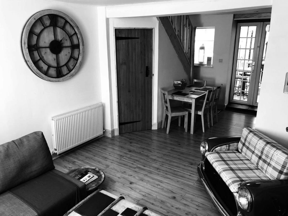 Fisher Holiday Cottage Ayrshire เกอร์แวน ภายนอก รูปภาพ